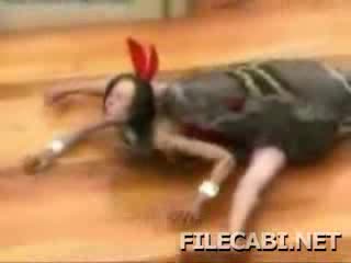 Змия Изяжда Жена