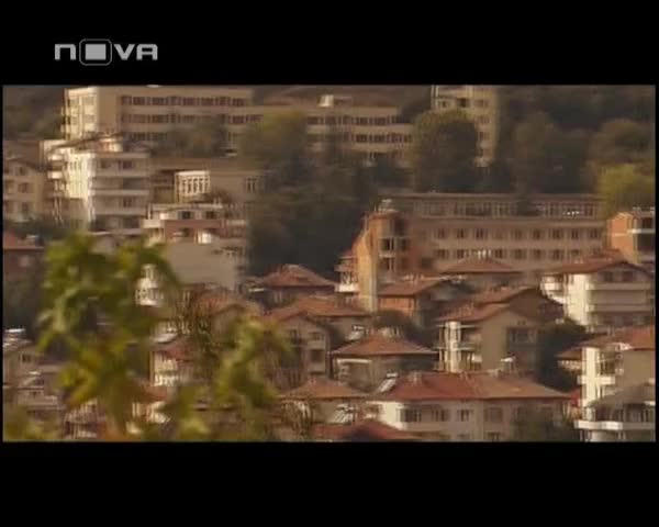 Емилия в Горещо 26.09.09 г.   интервю с Боби - Урсула 1 Част