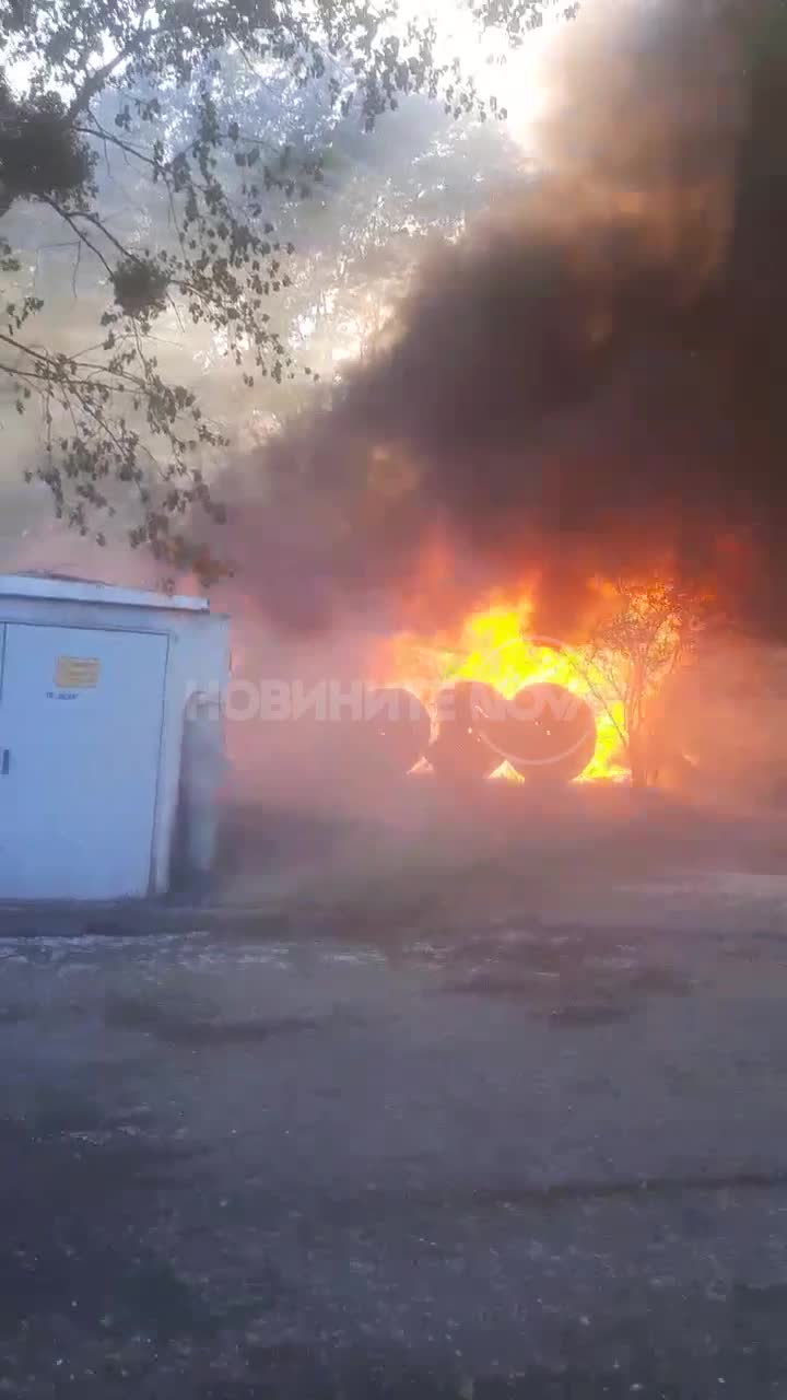 Пожар избухна близо до бензиностанция в Созопол