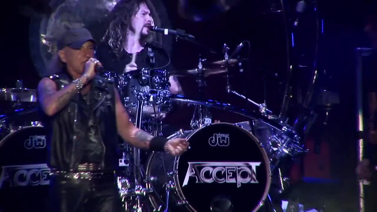 Accept - Shadow Soldiers - Restless And Live Official Live Clip