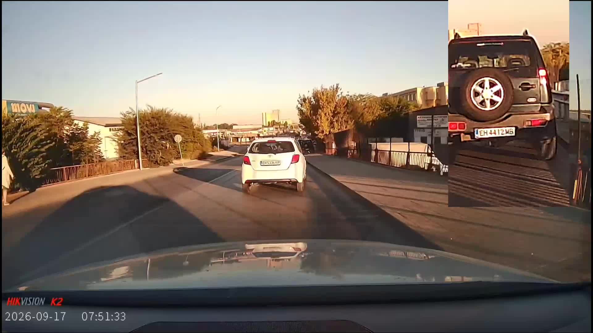 Шофиране по тротоар