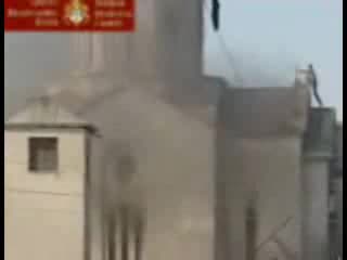 Косово - Албанци Разрушават Църква