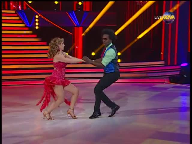 Dancing Stars - Нана и Мирослав мамбо (29.04.2014г.)