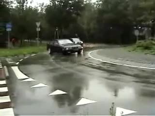 Невероятен дрифт с Bmw E36 325i