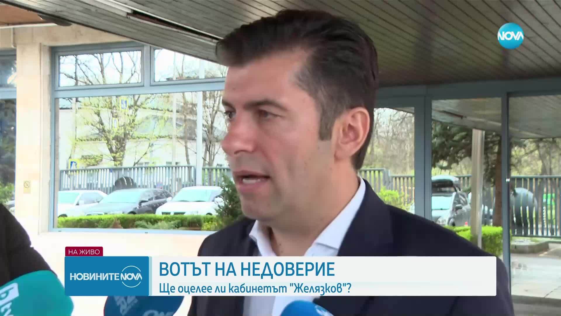 Вотът на недоверие: Ще оцелее ли кабинетът „Желязков”