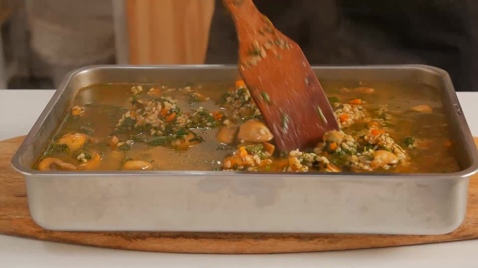 Гъби с ориз и коприва