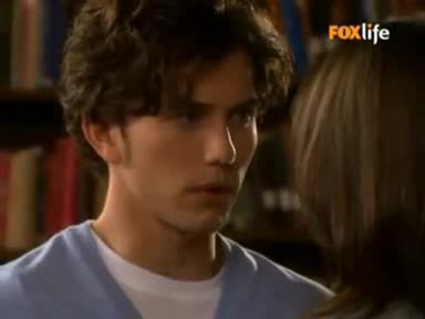Jackson Rathbone In Beautiful People (kisses)