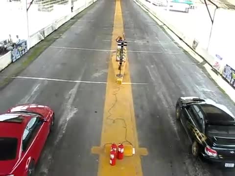 Subaru Се Гаври Жестоко С Bmw M3 !