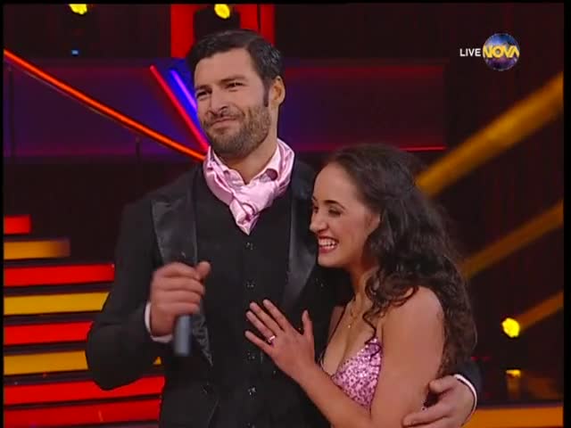Dancing Stars - Мариан Кюрпанов и Михаела foxtrot (11.03.2014г.)