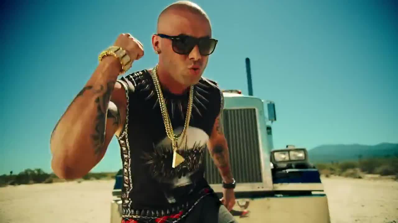 Wisin - Que Viva la Vida ( Официално Видео )