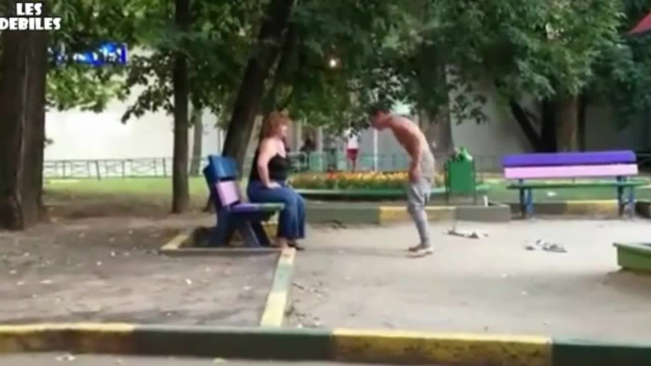 Ето как майките възпитават децата си в Русия!