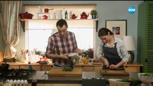 Плоски хлебчета с плънка от леща - Бон Апети (29.03.2017)