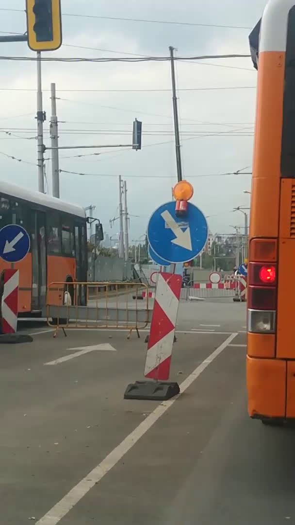 Нарушения на булевард "Владимир Вазов"
