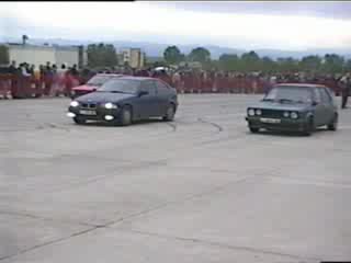 2 Голфа Срещу Bmw