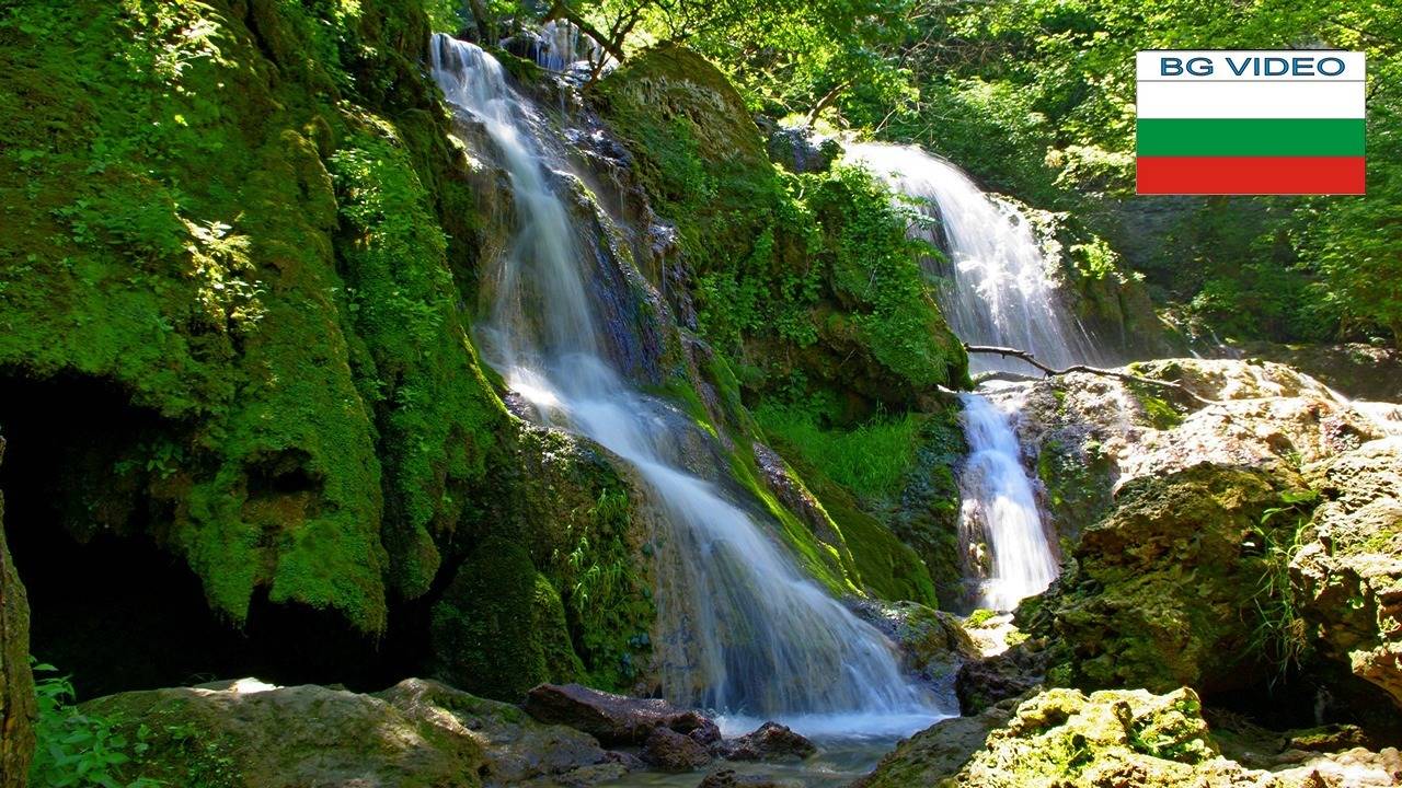 Крушунски водопади - където листата танцуват с водата