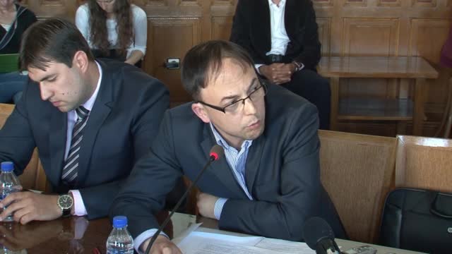 15 000 са висящите заявления за гражданство - 2