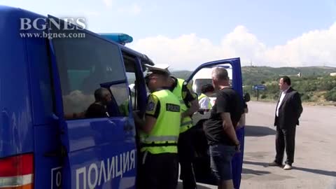 Специализирана полицейска операция край Благоевград, проверяват ТИР-ове и автобуси