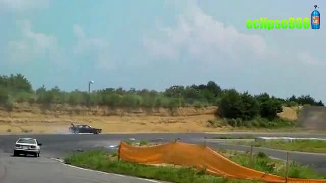 Луд пич с Nissan 200sx
