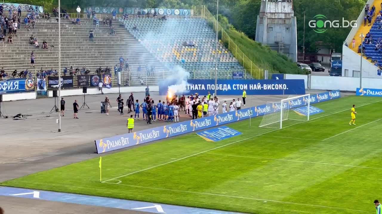 Връчиха на Левски шампионската купа от 2009