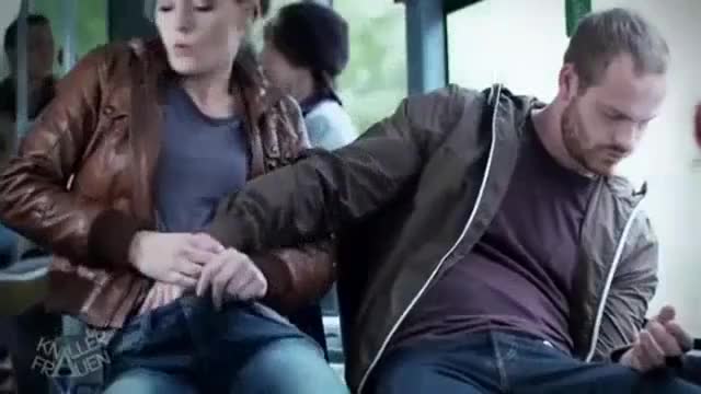 Ето защо мъжете не трябва да спят в автобуса! - Смях