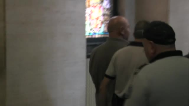 Член на "Килърите", поискал предсрочно освождаване, остава зад решетките