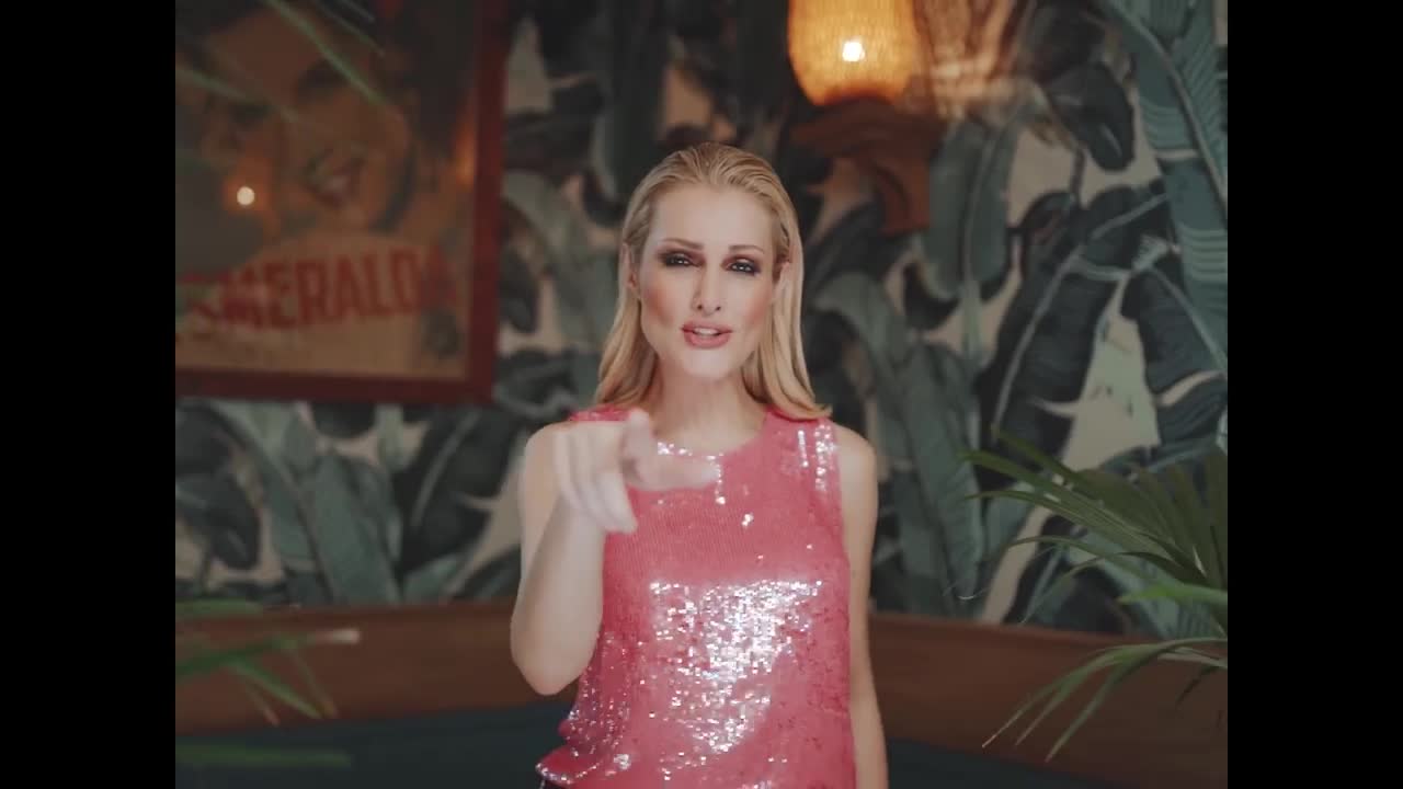 Премиера 2018г Natasa Theodoridou - Den Me Afora - Official Video