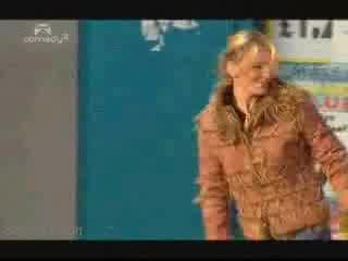 Човек С Кашон - Скрита Камера - Смях