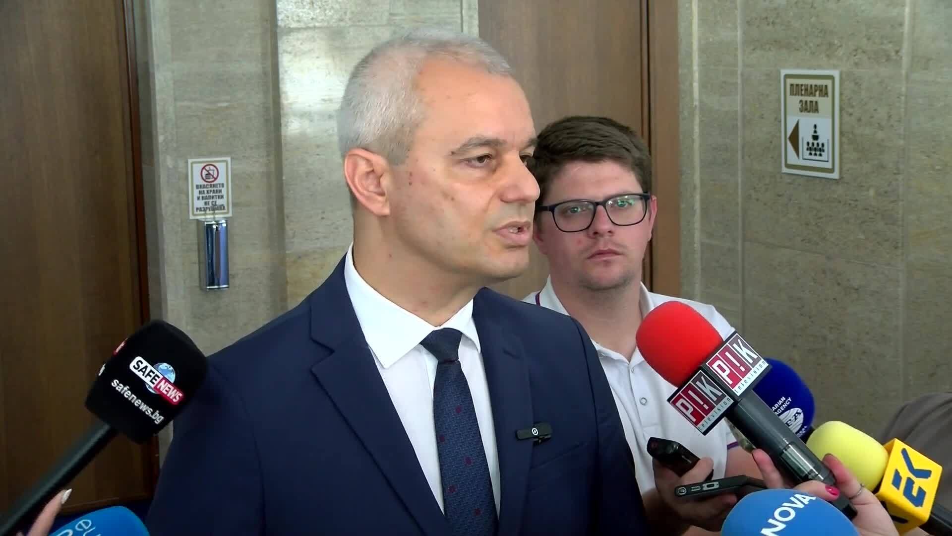 Костадин Костадинов за Киевската декларация: Това е типичното двуличие на кабинета на Радев