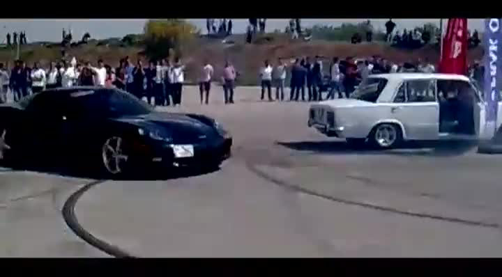 Дрифт шоу с кофти край
