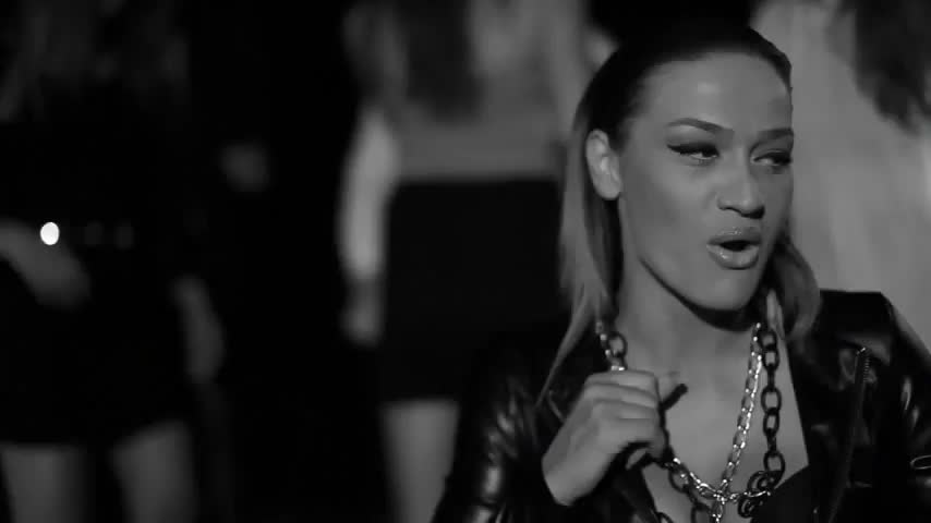 Албанско хитово парче! Dafina Dauti ft. Jetoni i vogel - Karamele (official Video Hd)