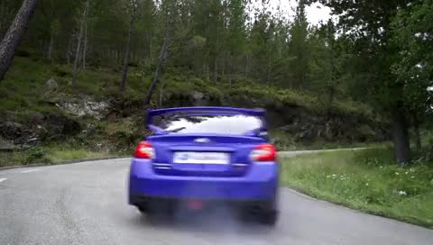 Как се ходи за хляб със Subaru Wrx Sti