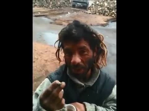 Наско-как се дои кравата Смях!