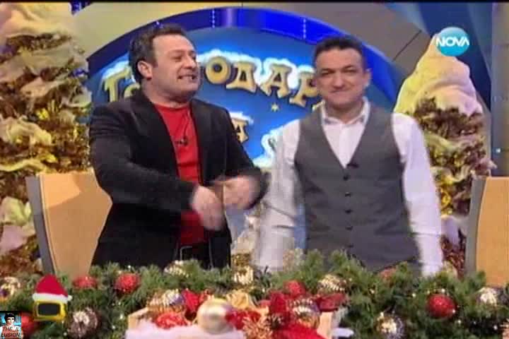 Повече усмивки, бъдете по-добри през 2013!