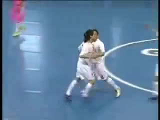 Най - перфектният и красив гол по футбол в зала !