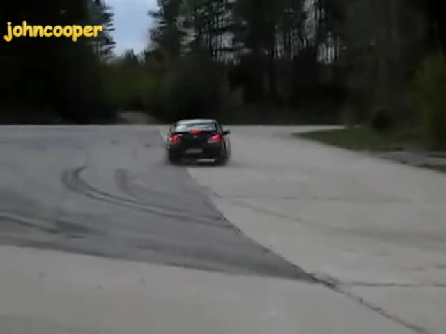 Лудо Изпълнение със Subaru Impreza Wrx Sti 