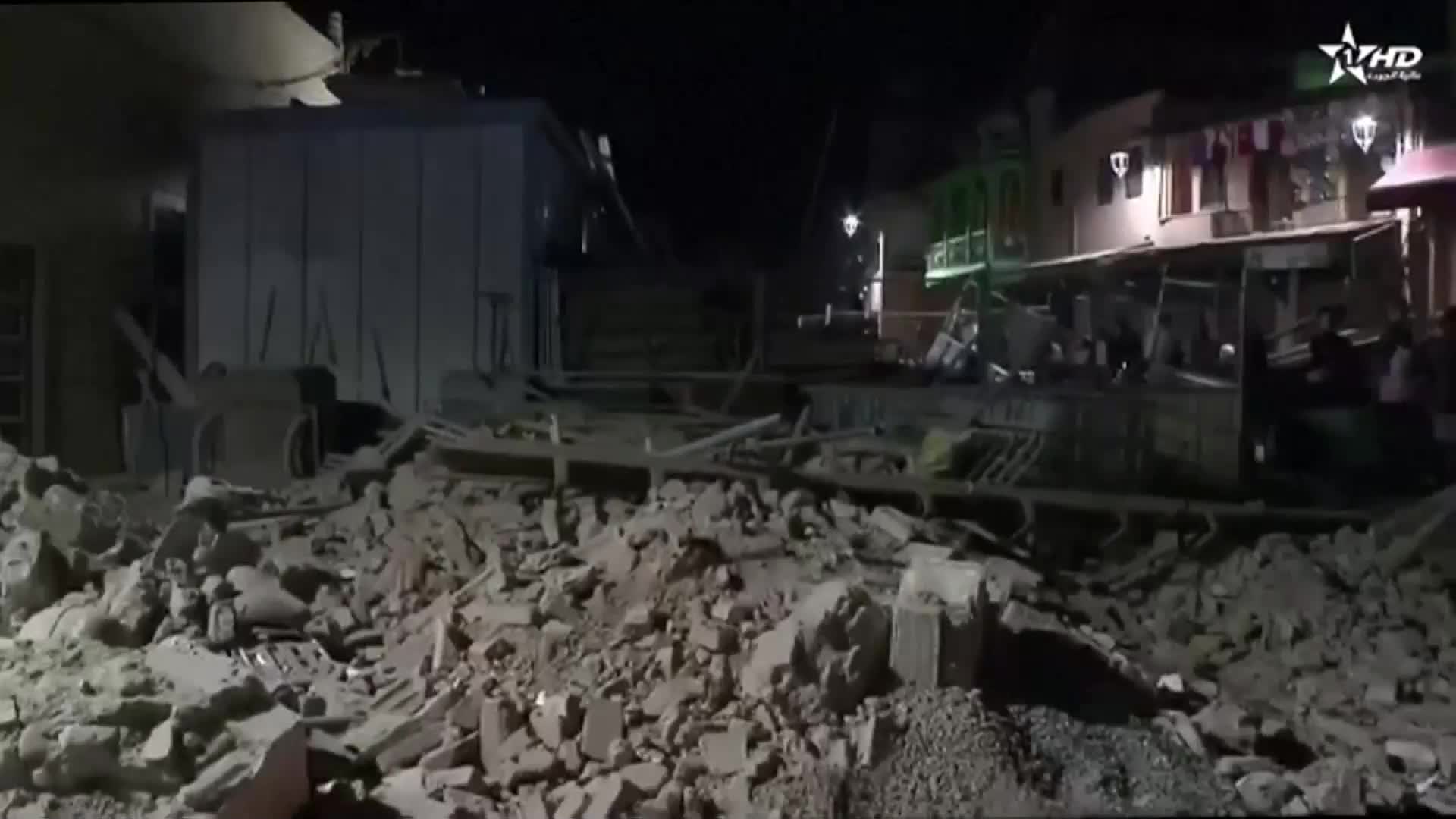 Най-малко 296 загинали след силно земетресение в Мароко