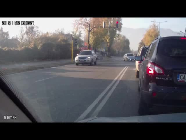 Нагло изпреварване