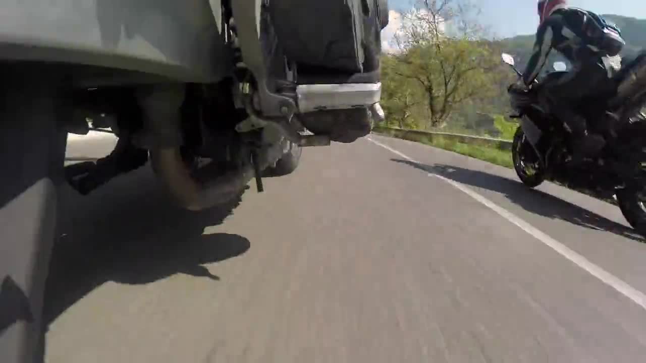 Каране, падане, ставане и пак каране