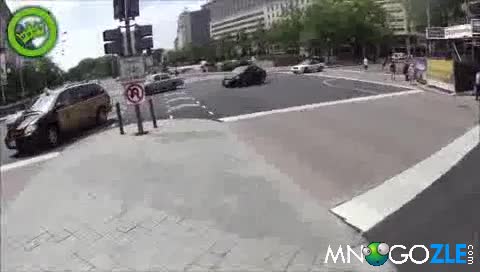 Светкавично наказание за нарушител