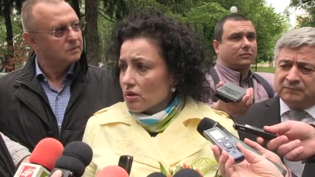 Танева: Ваксините срещу нодуларния дерматит идват в сряда (ВИДЕО+СНИМКИ)