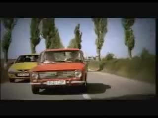 А вие представяте ли си да попаднете на такива откачалки на улицата!? Направо нямам думи!