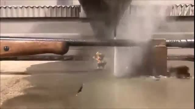 Колко сила има струя вода
