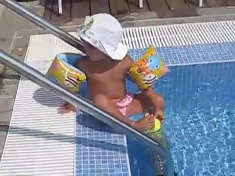 Мама не ми купи токчета... 