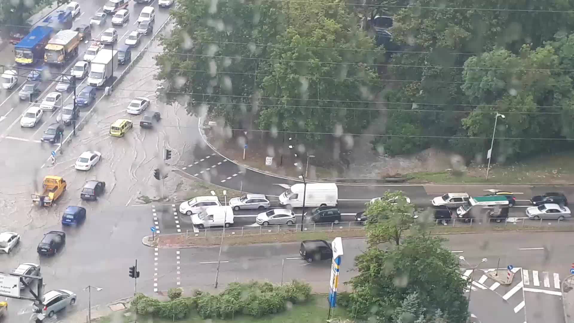Варна е отново под вода