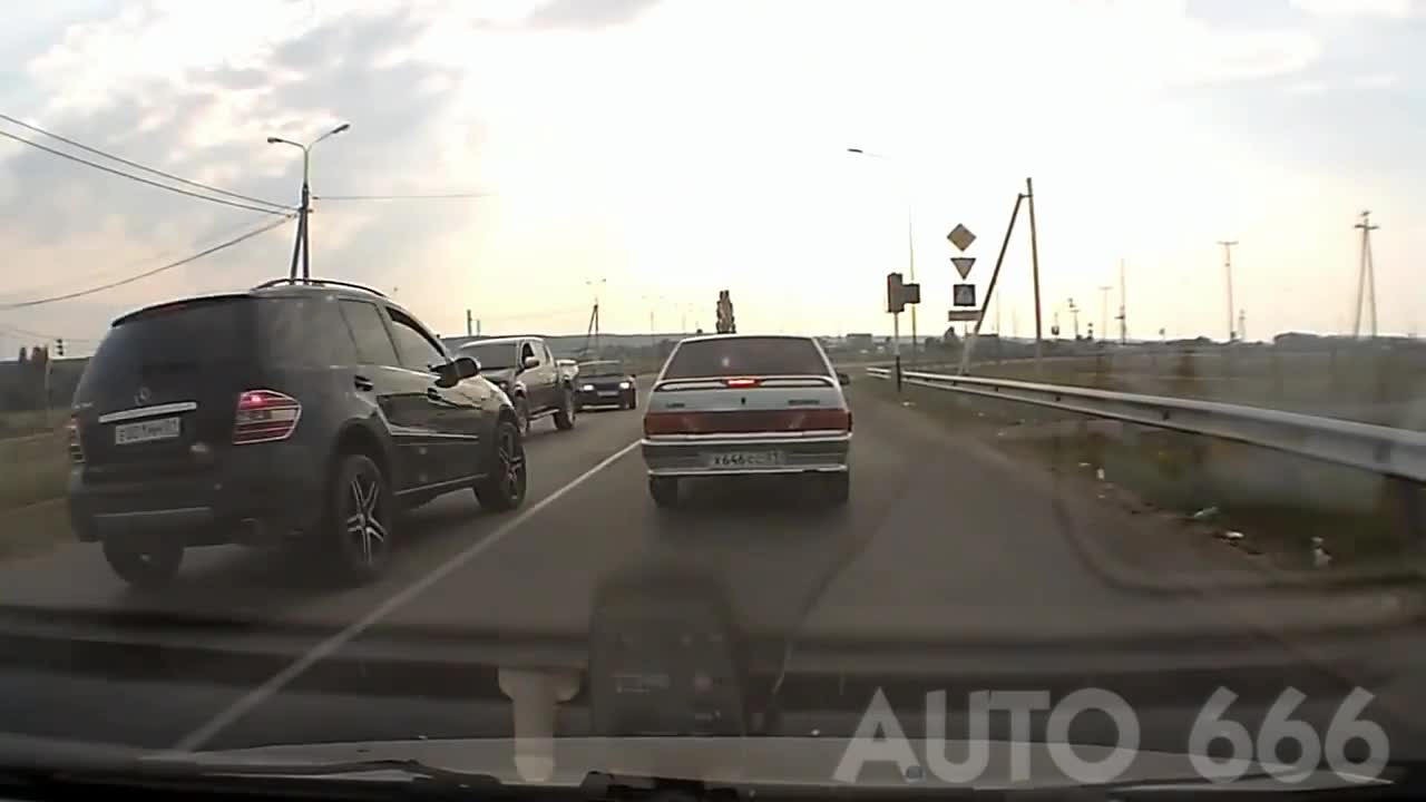 Шофьори бягащи от местопроизшествие