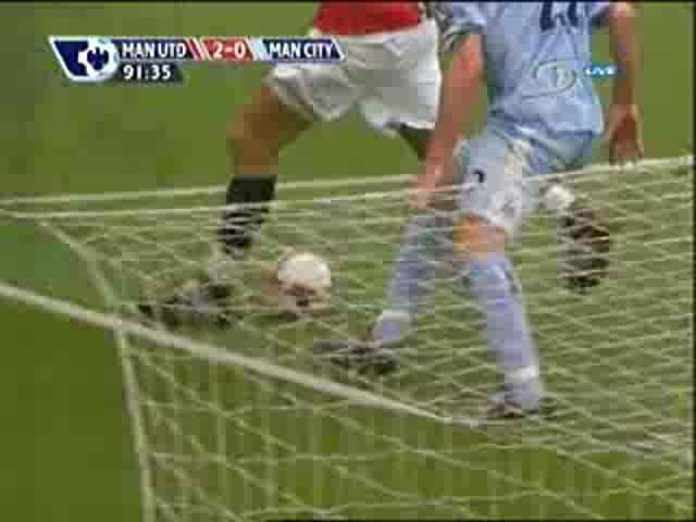 Man Utd - Man Sity - финт на Бербатов
