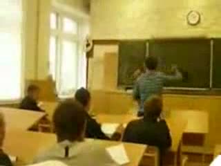 Побой над учител
