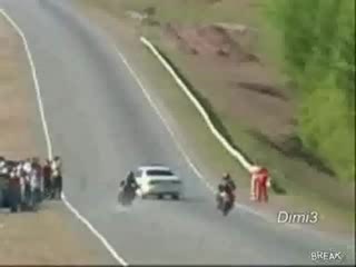 Тоя Не Гледа Ли Къде Кара?!?!?!