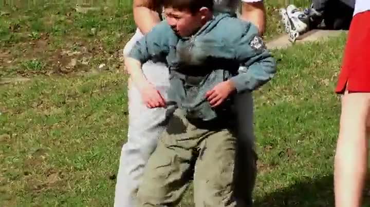 Мамо мамо къде ми отидоха зъбките