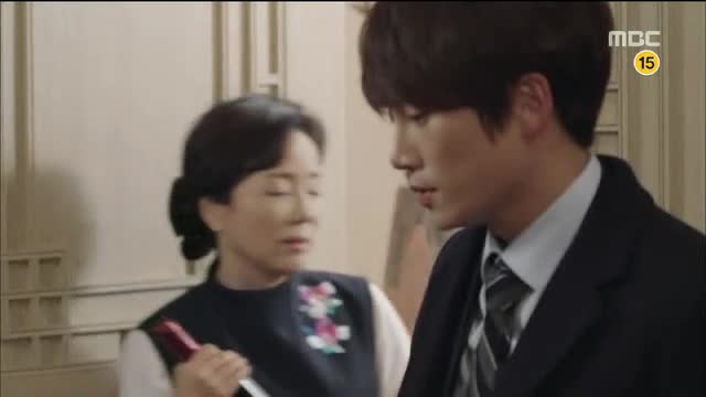 Kill Me Heal Me E04 / Убий Ме, Спаси Ме Е04